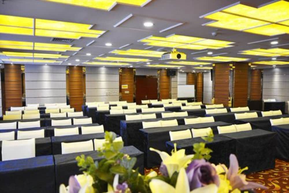 Xining Wusi Hotel 27/30