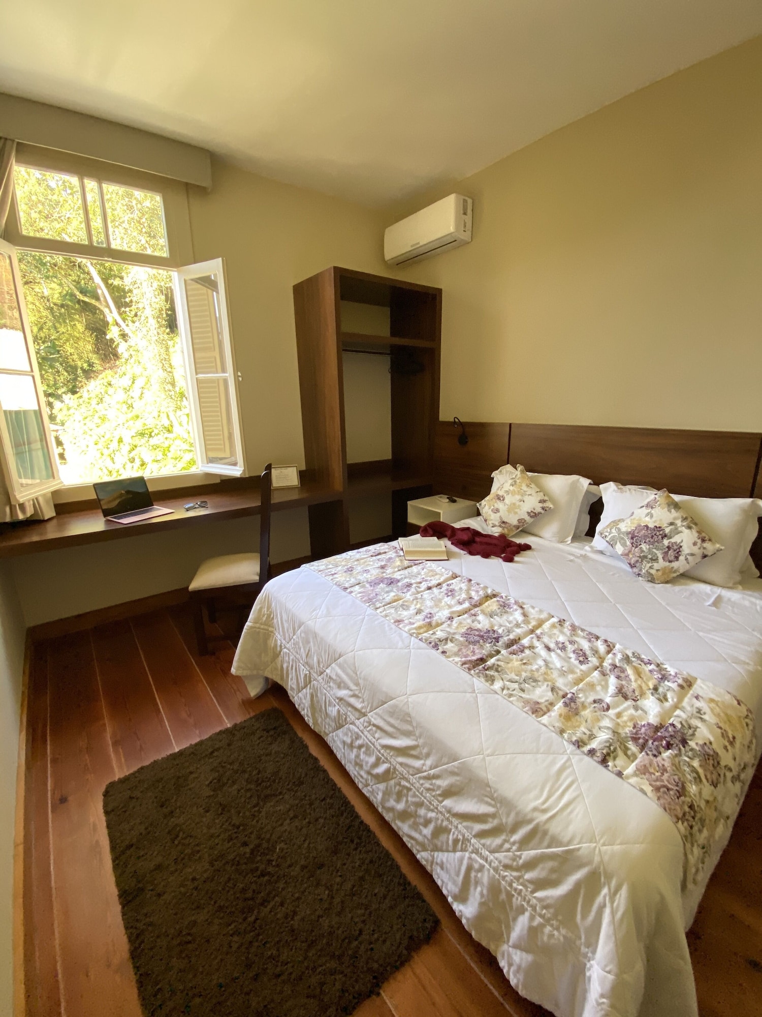 PREMIUM, DOUBLE BED