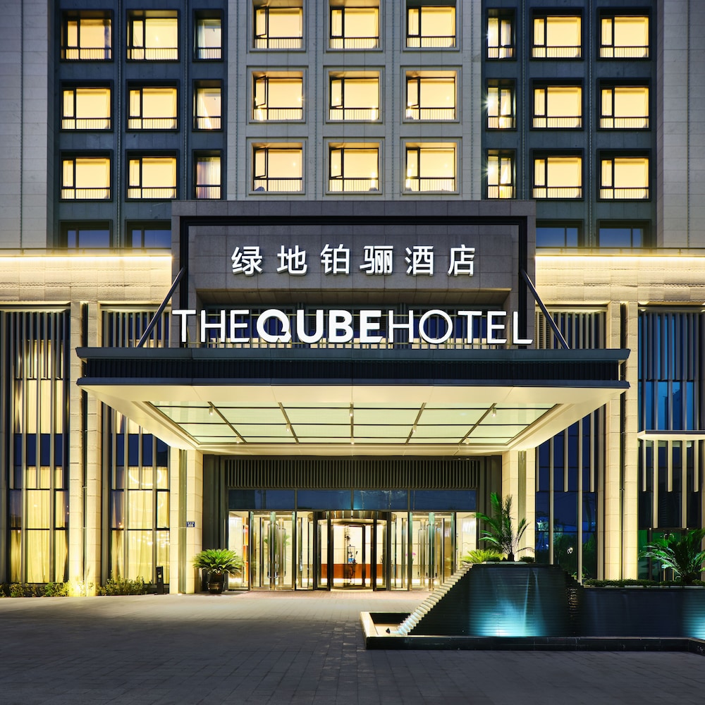 The QUBE Hotel Ningbo North 2/45