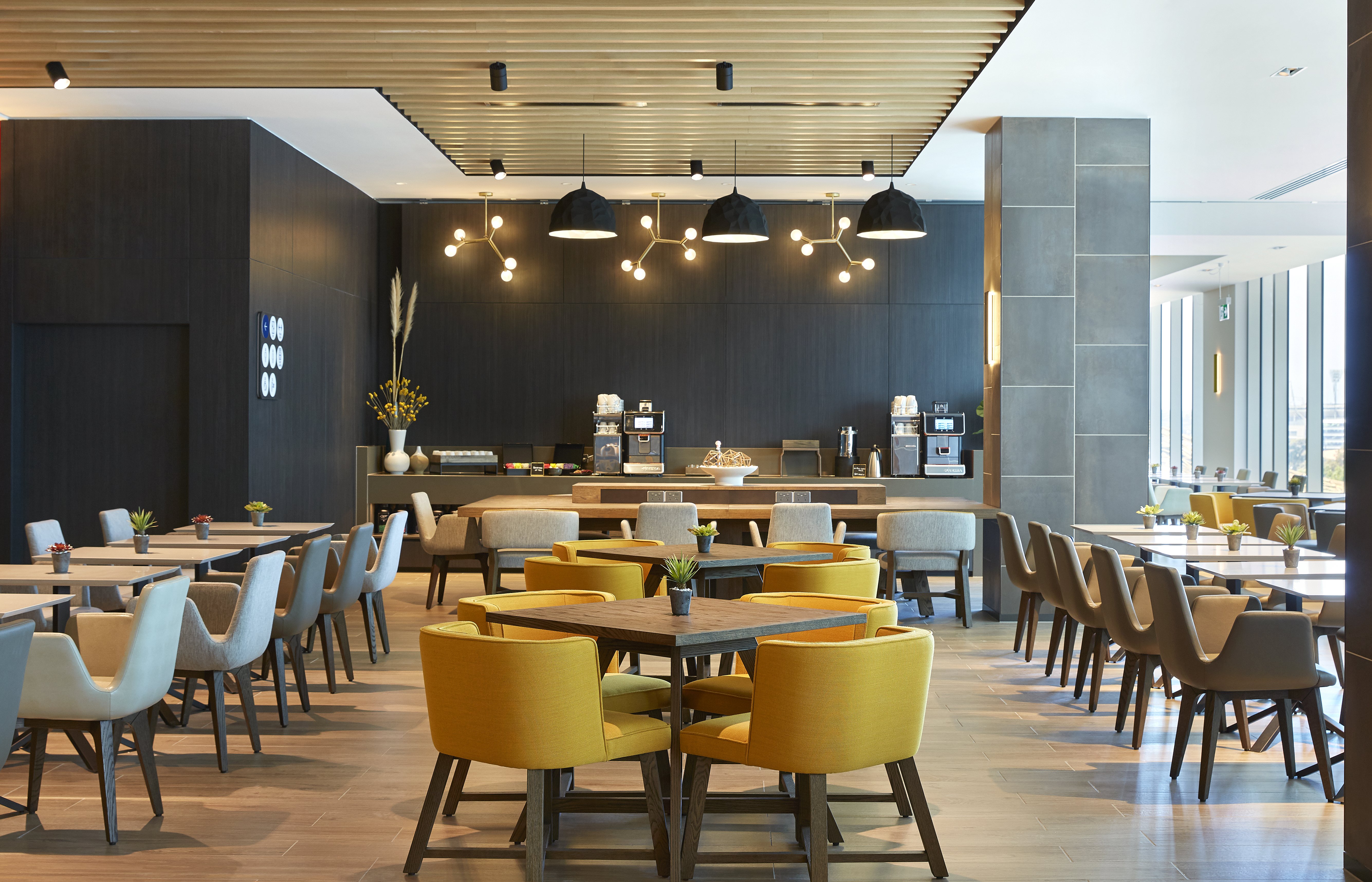Holiday Inn Express Melbourne Southbank 44/77