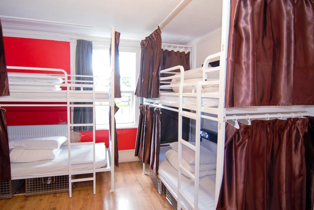 Book a Bed Hostels (ex. Venture Hostel) 33/64