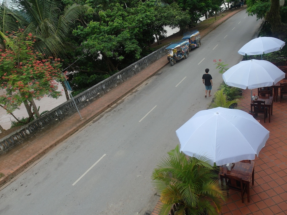 Mekong Sunset View Hotel 57/63