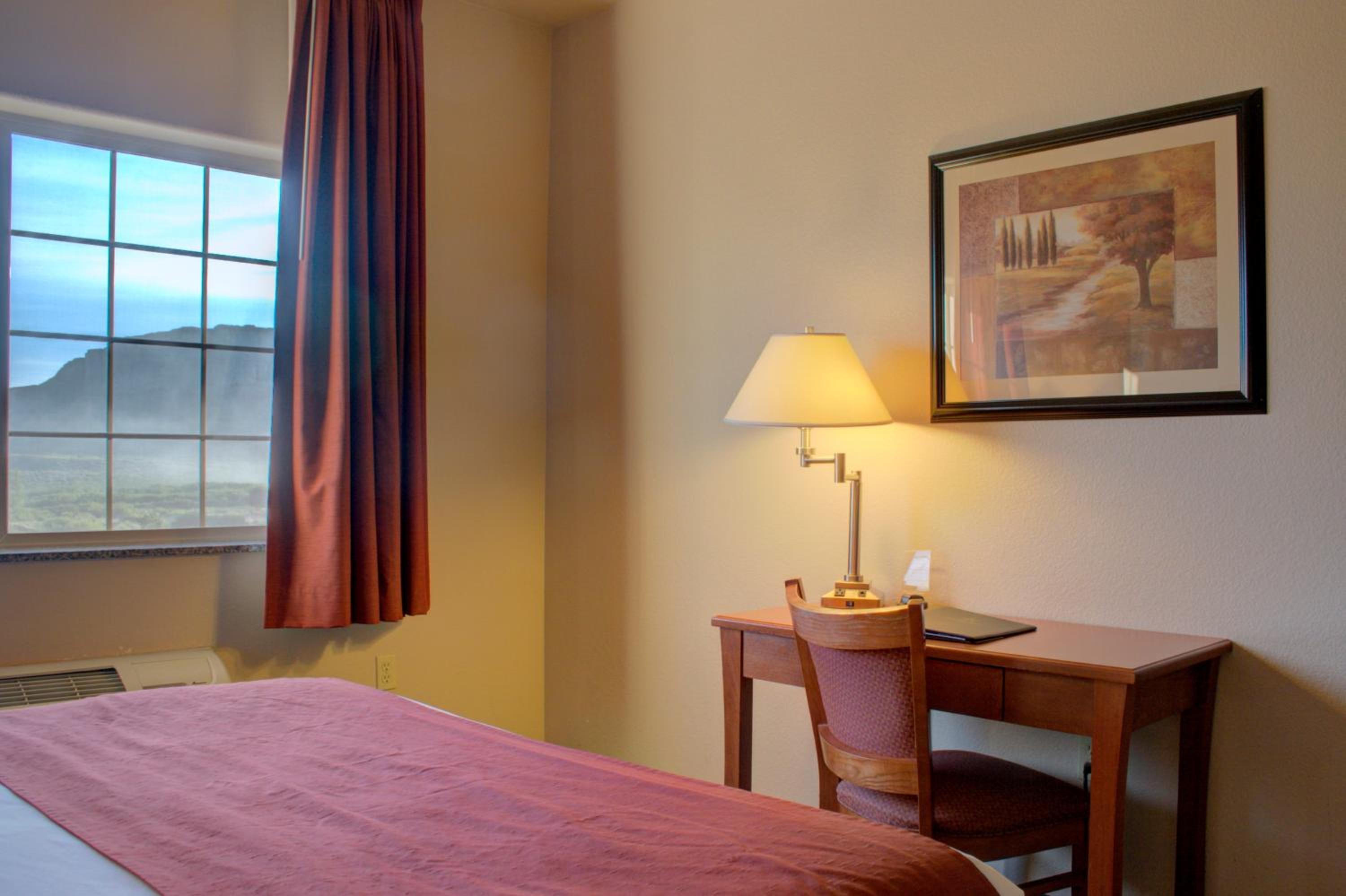 Allington Inn and Suites of Kremmling 10/28
