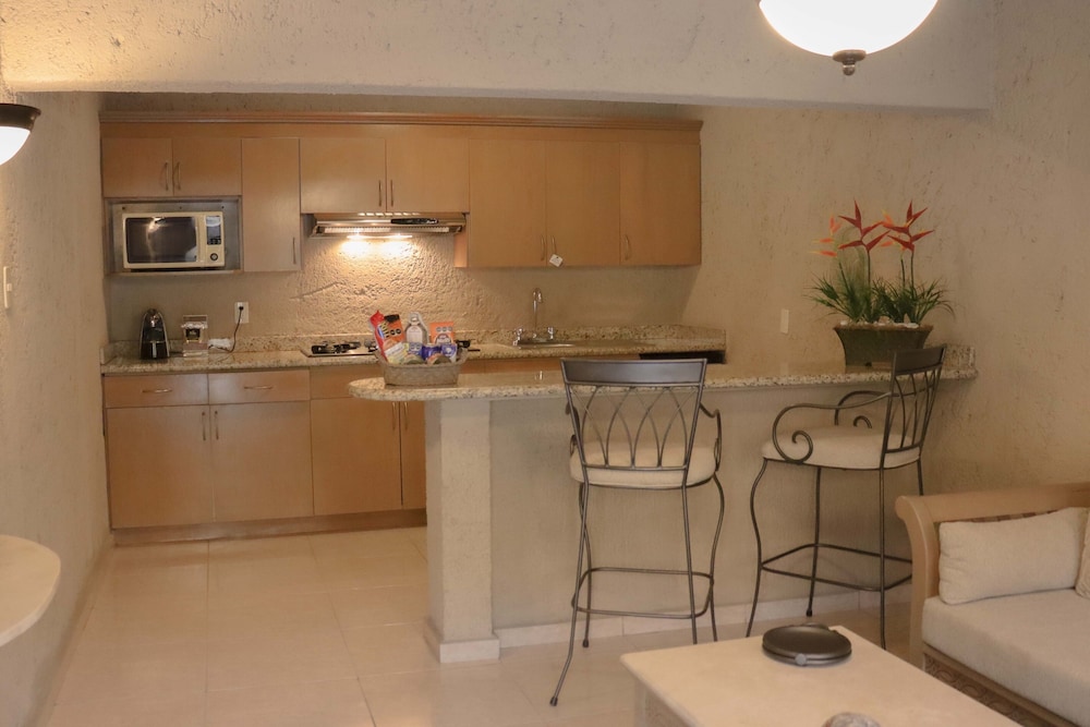 Suites Layfer 24/45