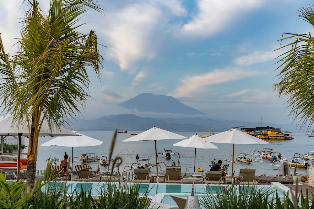 Paus Putih Hotel Lembongan 21/42