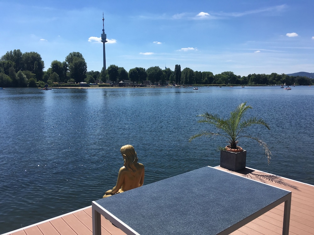 AJO AT ART & BEACH APARTMENT VIENNA 8/50