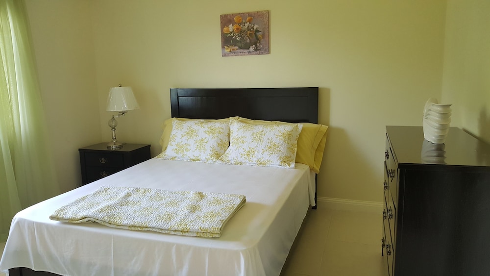 Ocho Rios Villa At Coolshade Iv 14/50