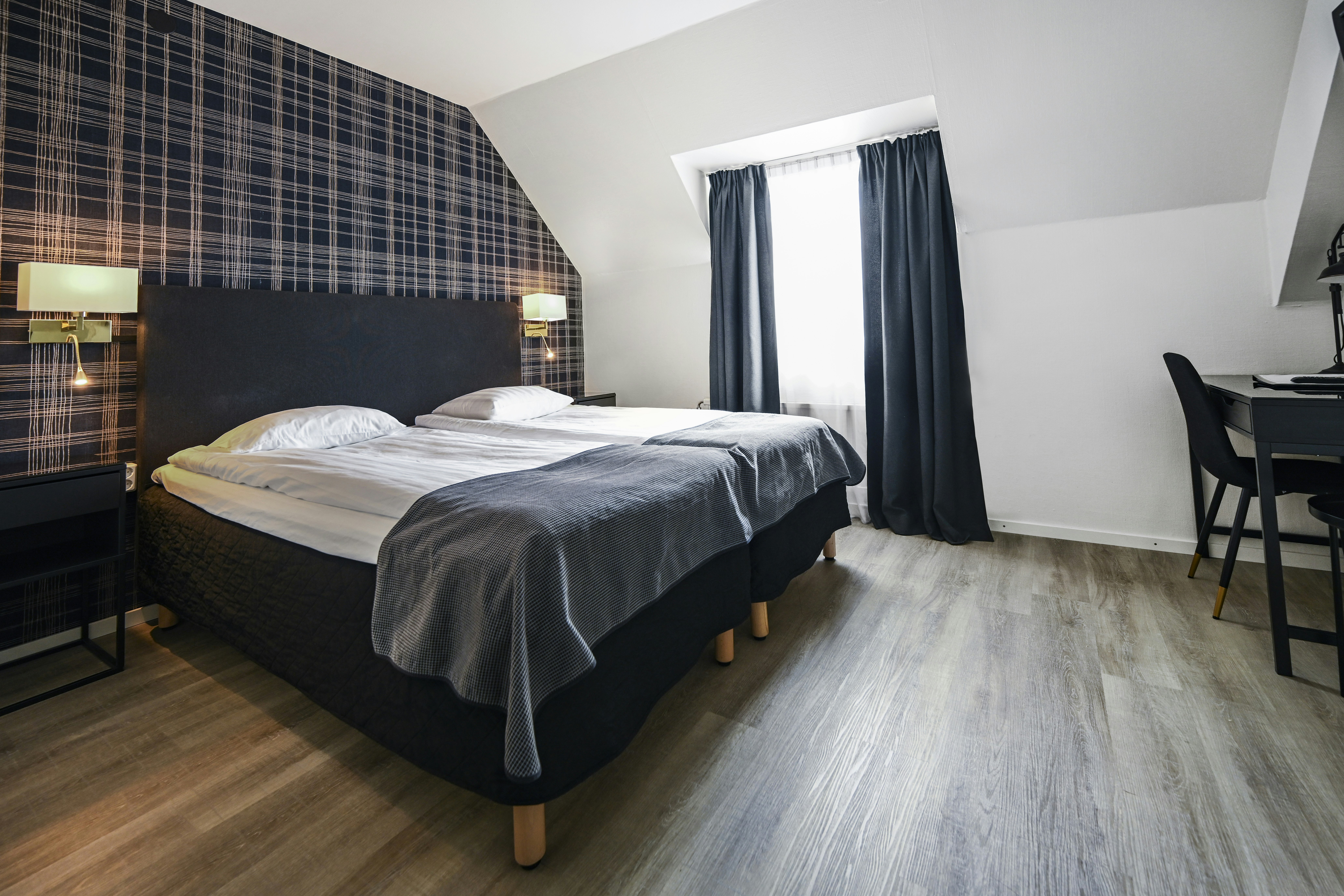 Hotel Amadeus by First 8/28