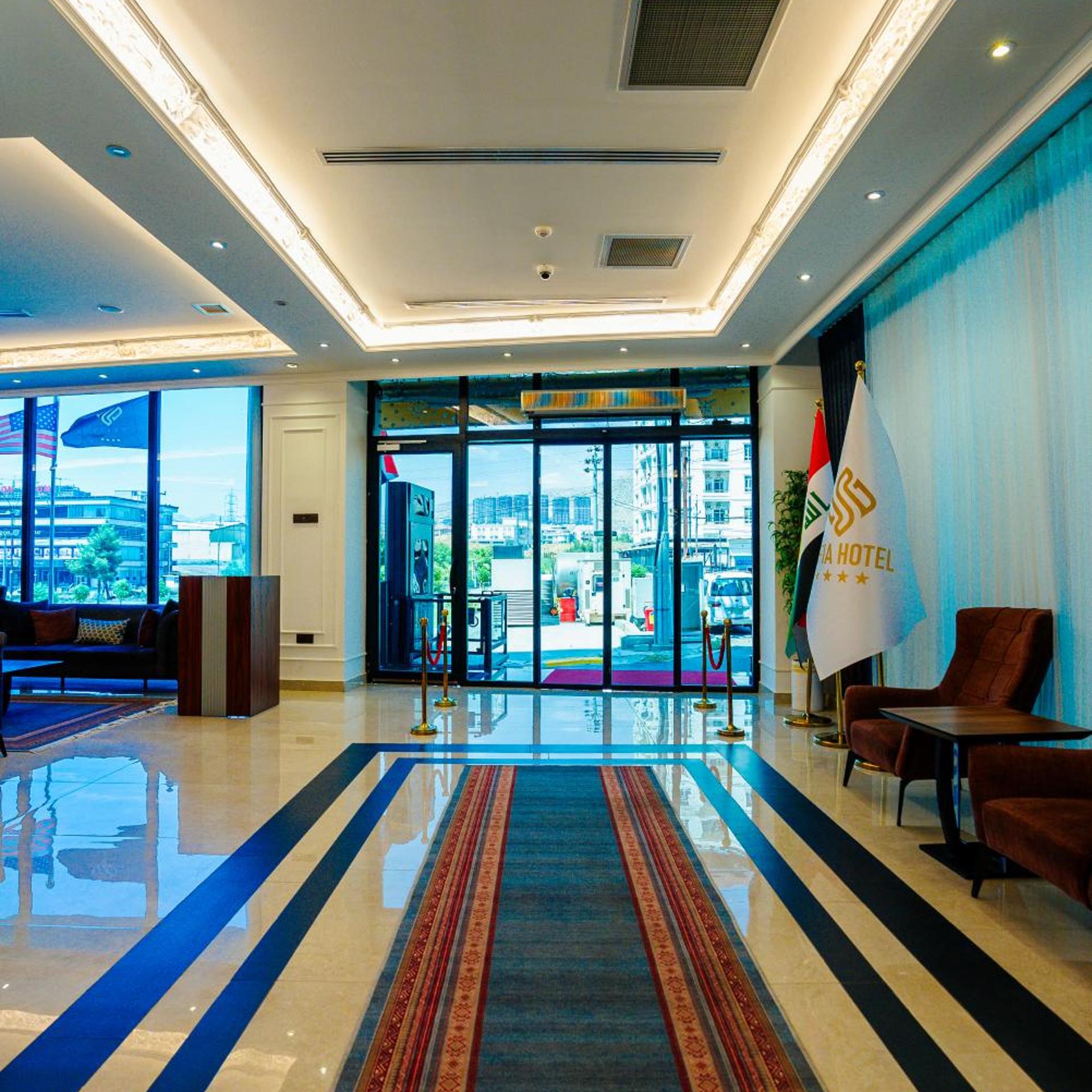 Sofia Hotel 48/64