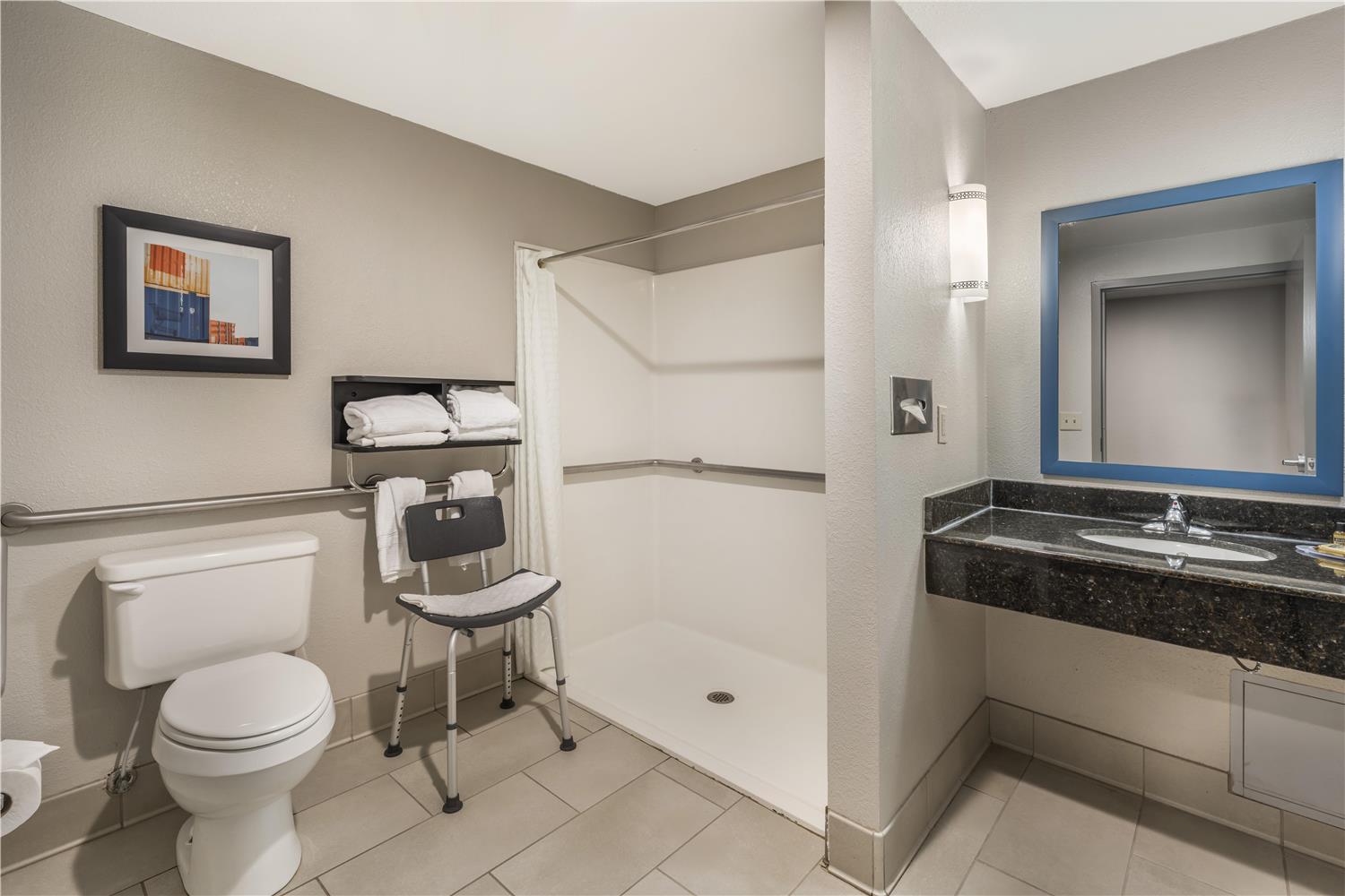 Best Western Plus Castlerock Inn & Suites 19/19