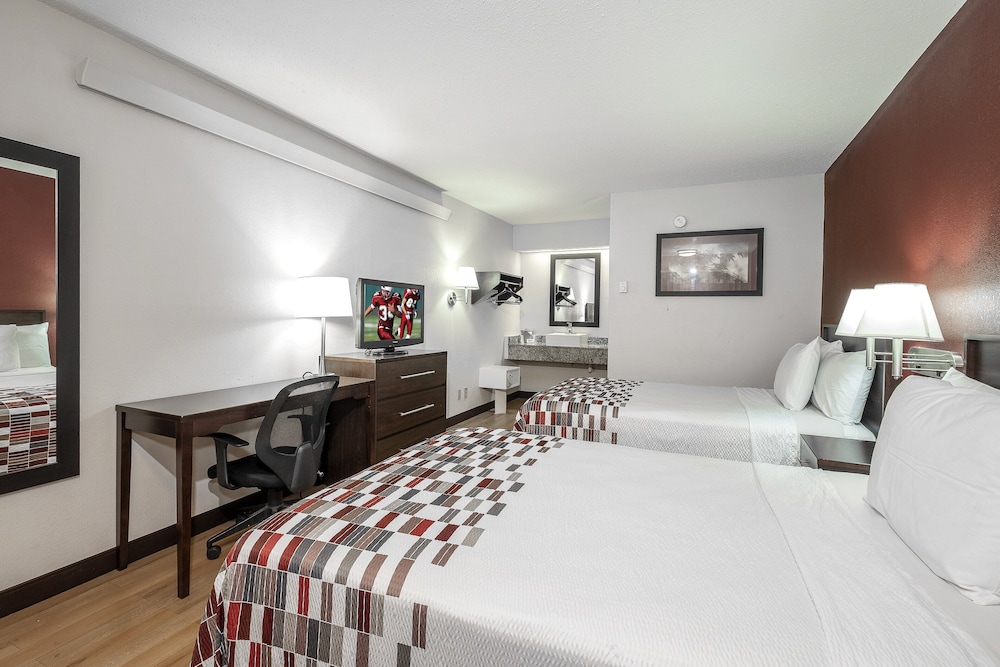 Travelodge by Wyndham Peoria 20/52