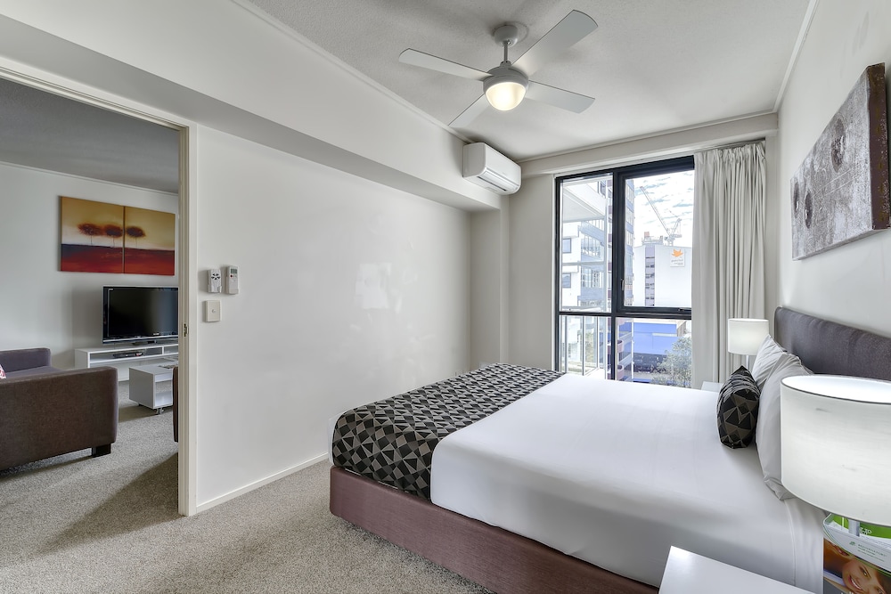 SKD Suites 14/31