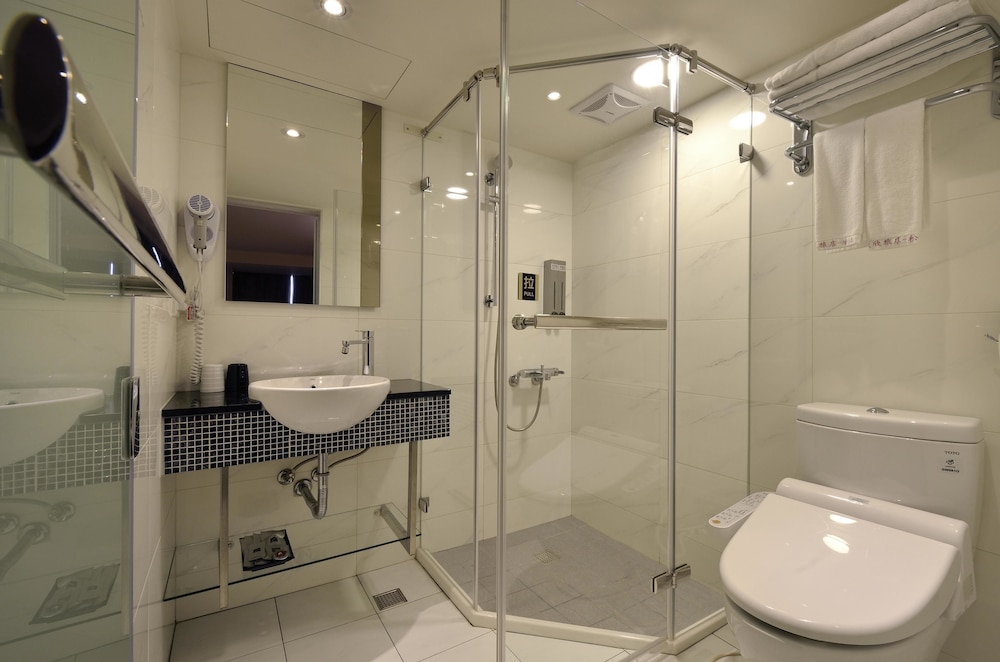 Shin Shin Hotels Songshan 53/55