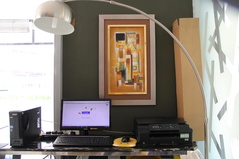 M Design Hotel Seri Kembangan 60/68