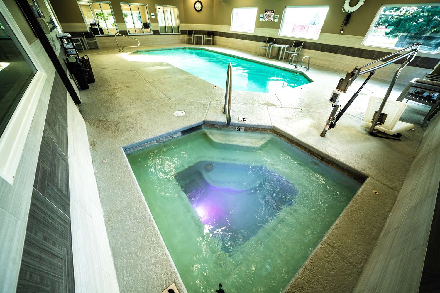 Best Western Brigham City Inn & Suites 4/7