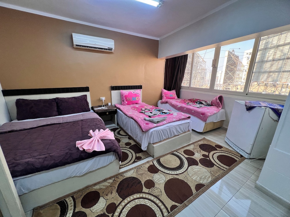 Isis Hotel 2 - Hostel 13/50