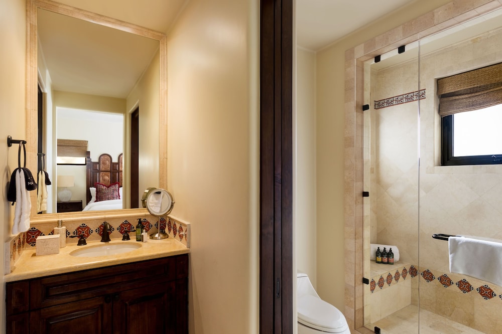 Hacienda Beach Club And Residences 47/50