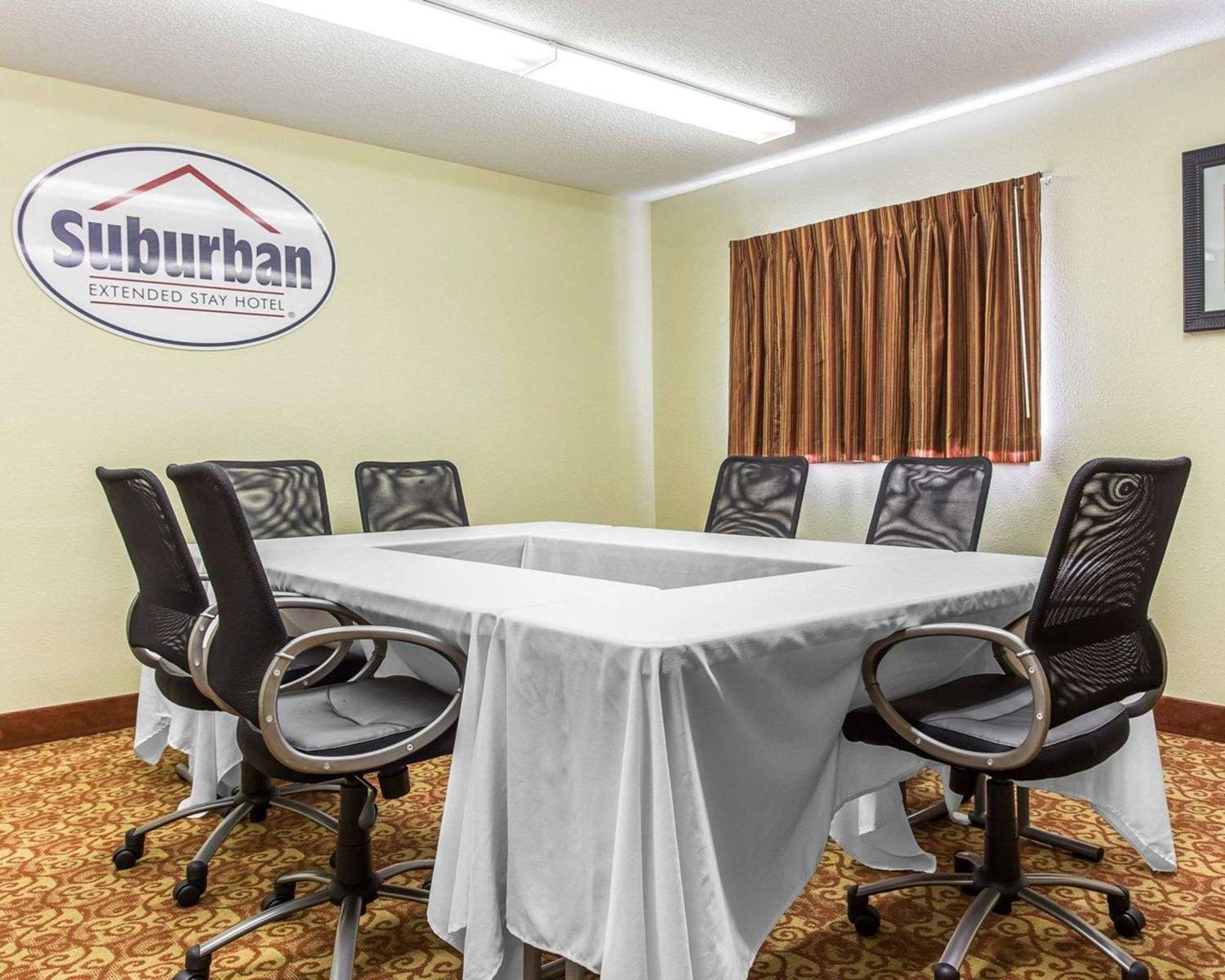 Suburban Studios Kennesaw Marietta North 35/39