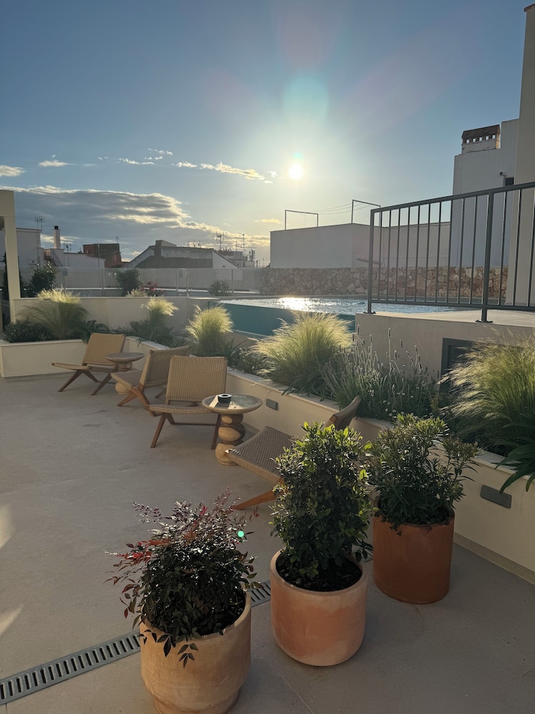 Hotel Well and Come Malaga 46/50