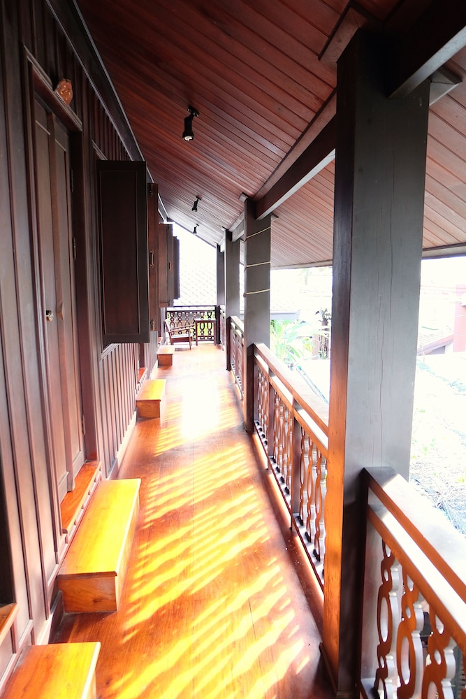 Phousi Guesthouse 59/64