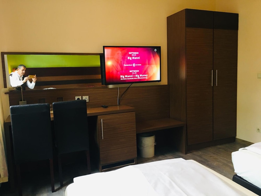 Hotel Alt Düsseldorf 25/34