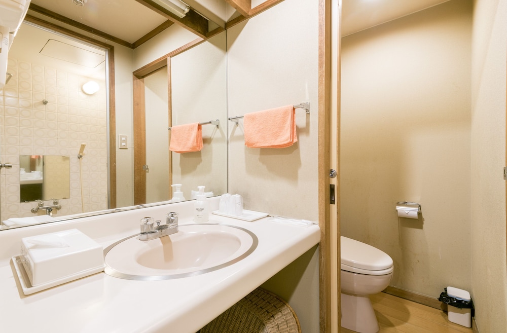 ISAWA TOKIWA HOTEL 36/41
