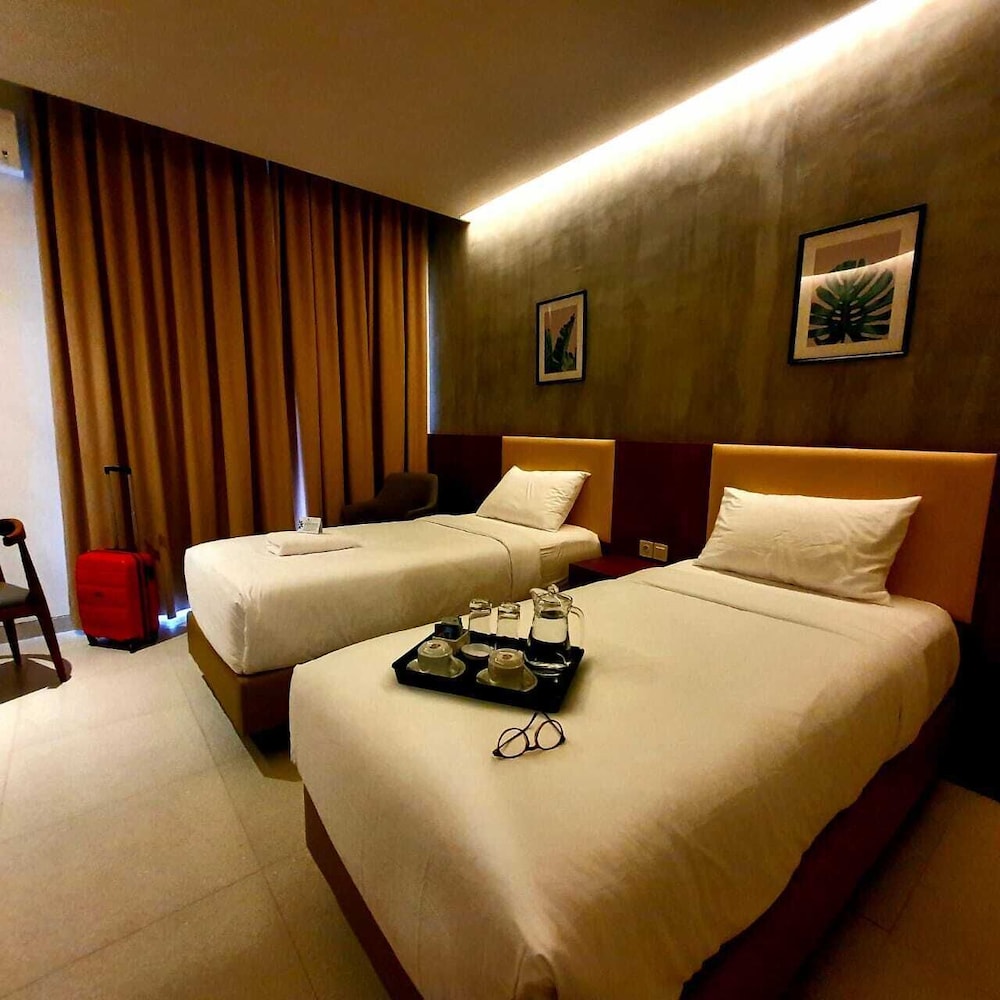 Kambaniru Beach Hotel and Resort 14/49