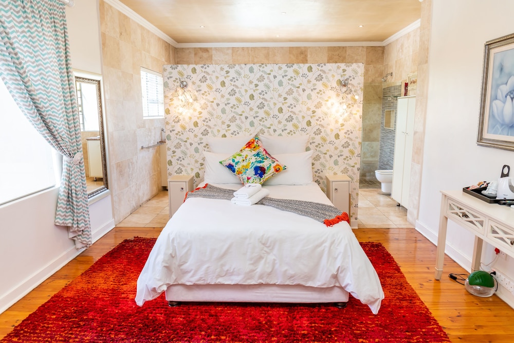Enjoy Guest House 1/9