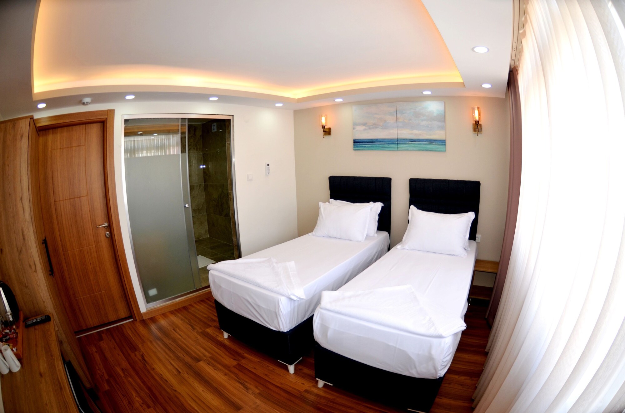 CLASSIC, DOUBLE OR TWIN BED