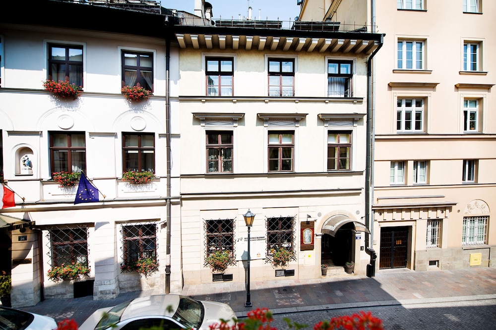 Mikolaj Hotel 1/51
