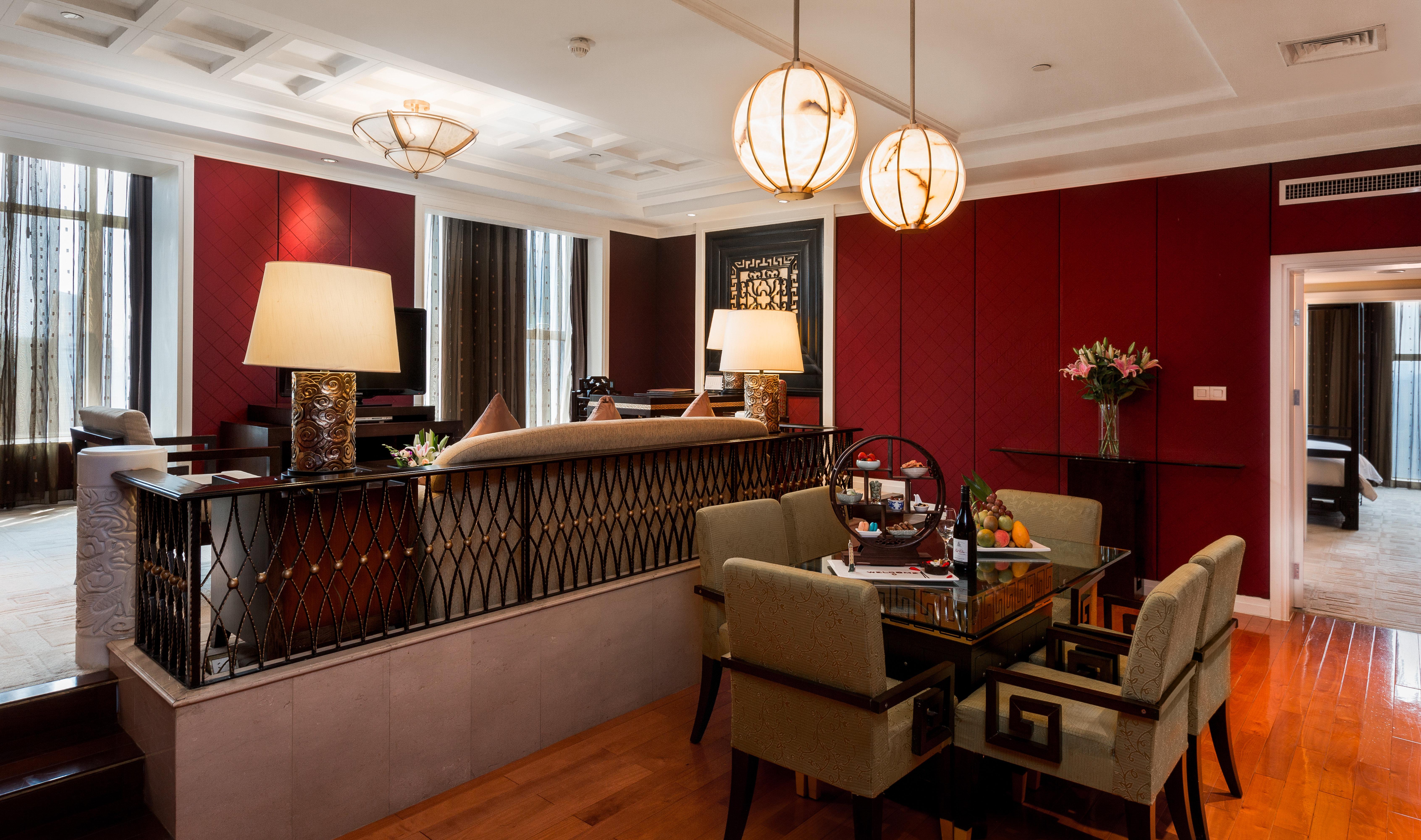 Dekin Hotel Chongqing Jiefangbei 14/38