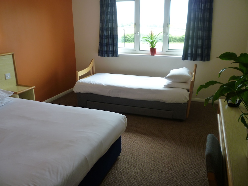 Redwings Lodge Uppingham 11/25
