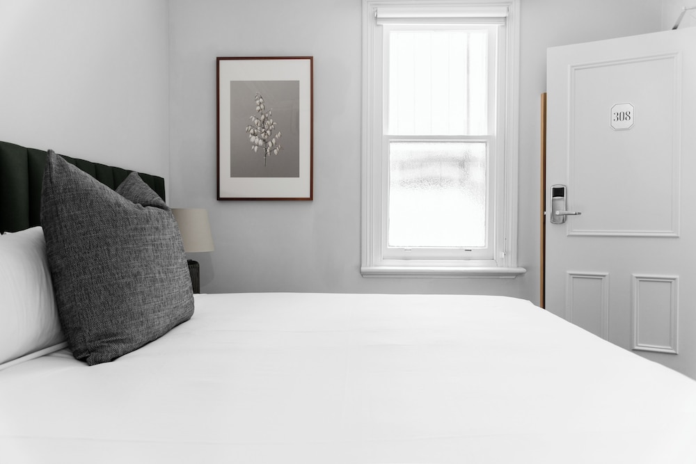Hotel Challis Potts Point 33/50