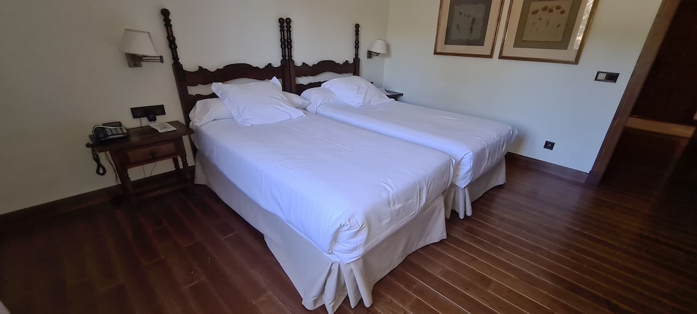 Parador De Gredos 9/49