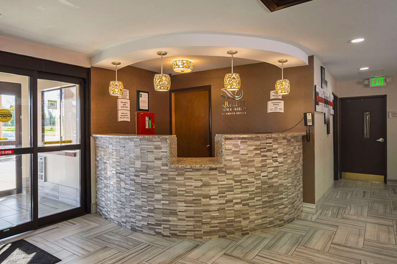 AmericInn by Wyndham Holland MI 2/16