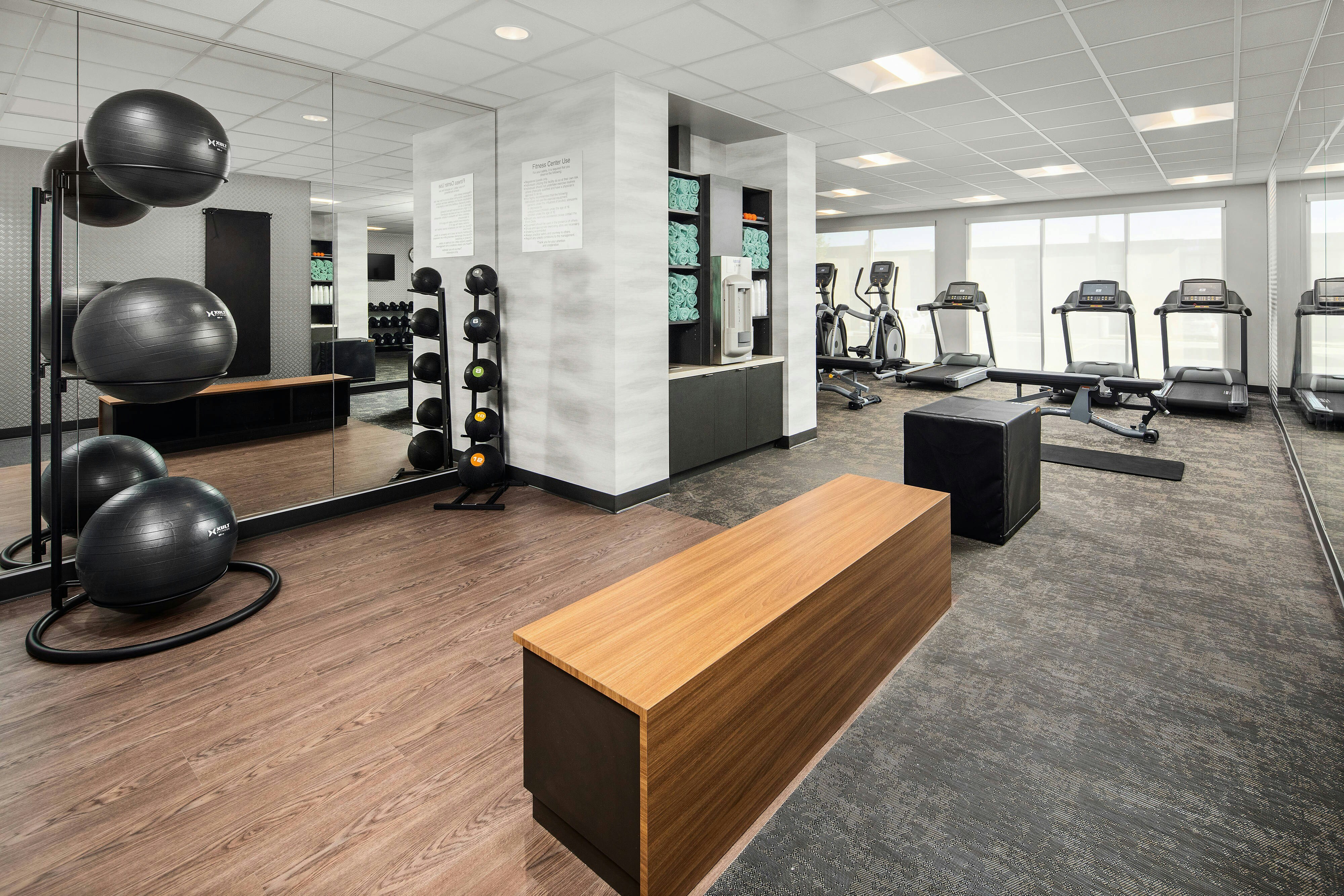 Fairfield Inn & Suites by Marriott Duluth 5/11