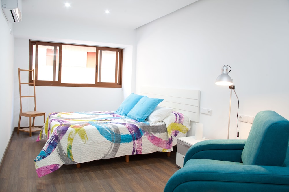 Color Suites Alicante 9/49