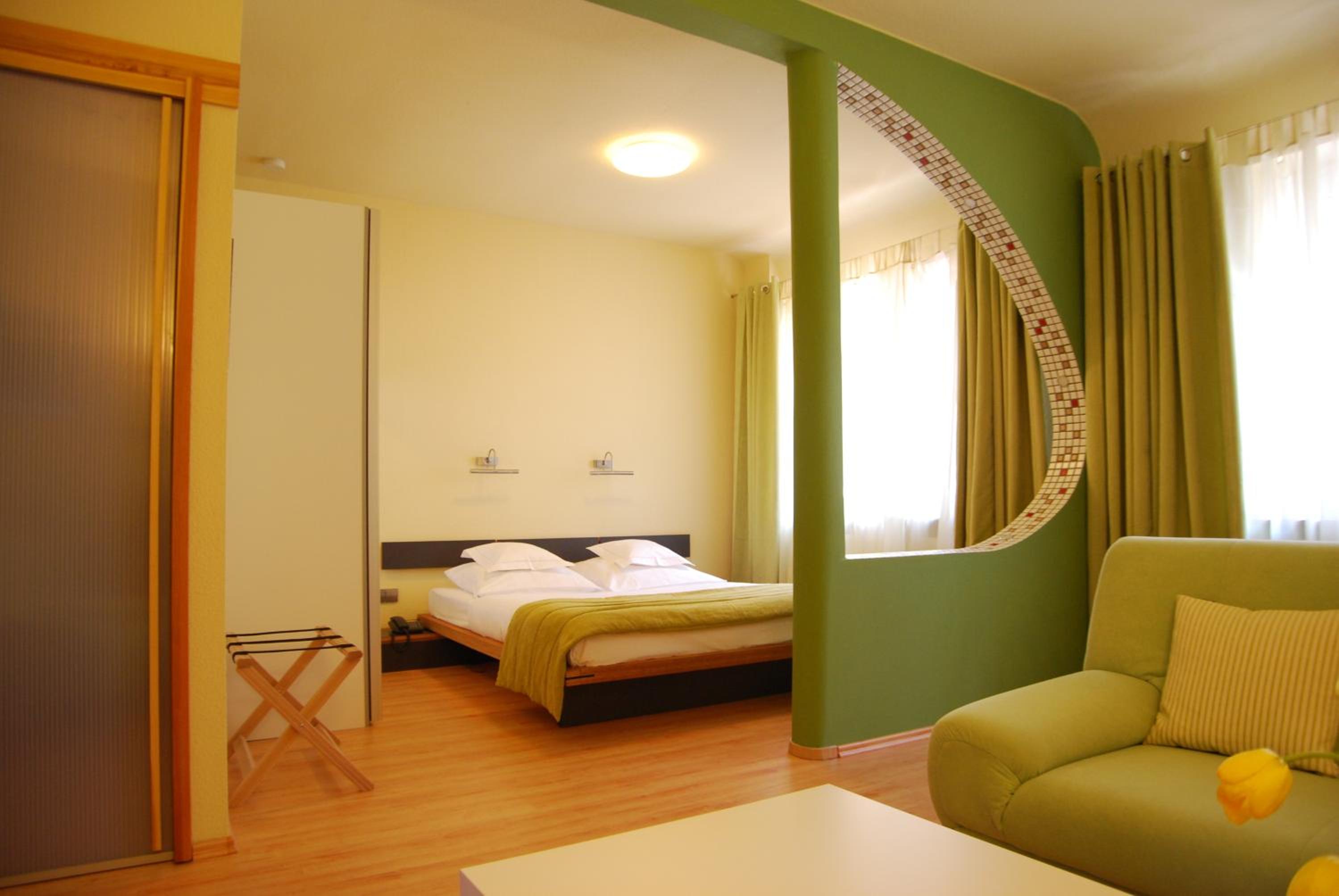 Central Hotel Gottingen 13/28