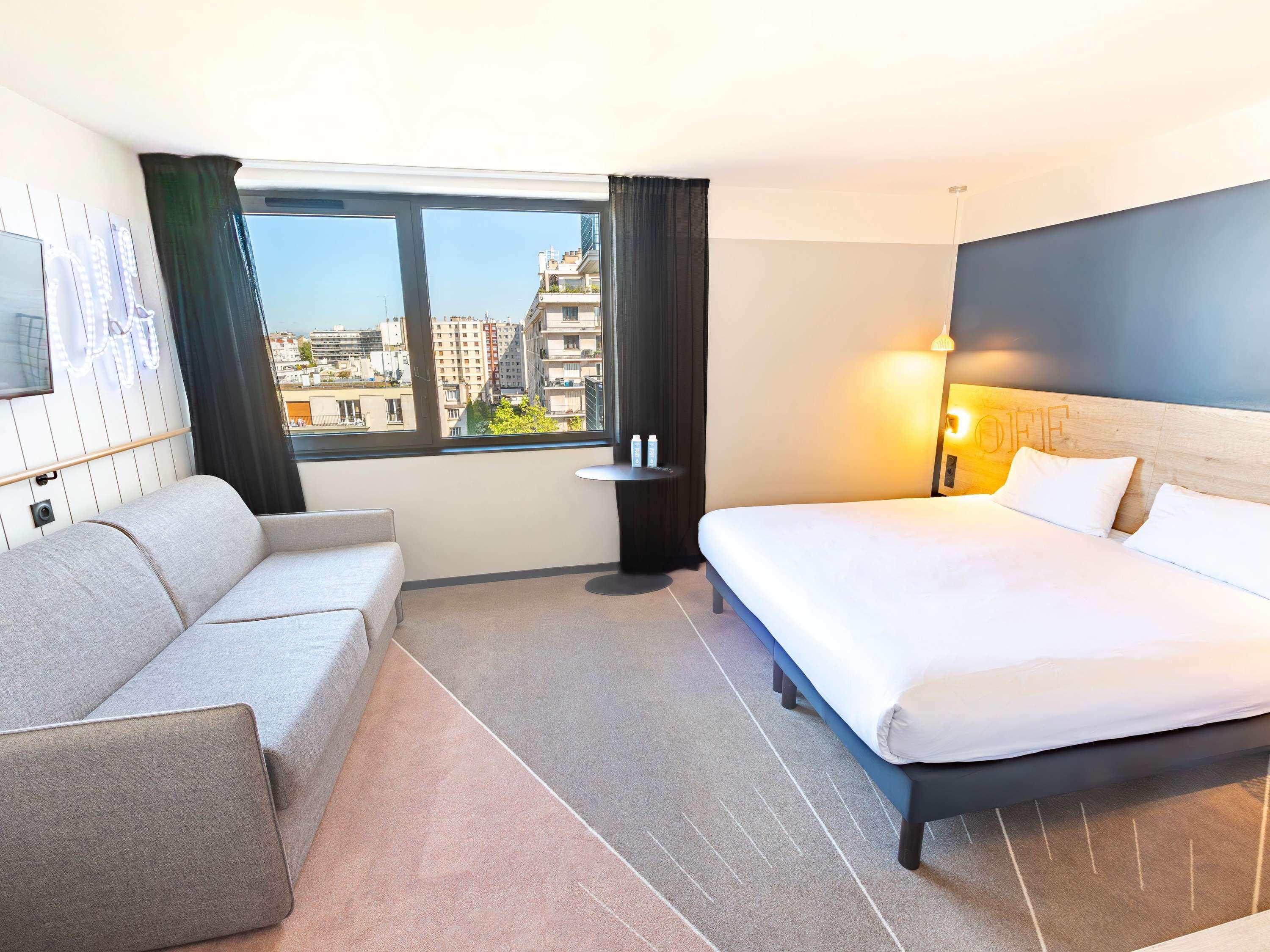 FAMILY SUITE, STANDARD, DOUBLE BED, SOFA