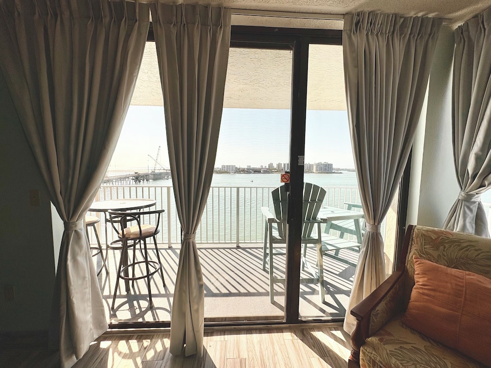 Lovers Key Beach Club 26/50