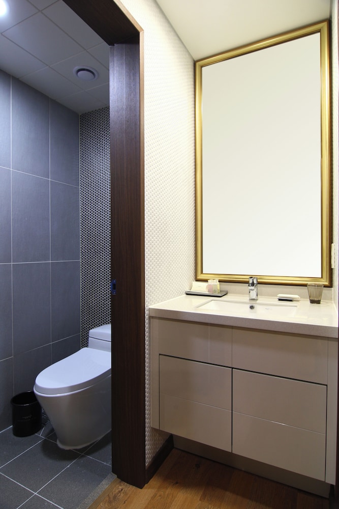 Sangsangmadang Chuncheon Stay Hotel 67/69