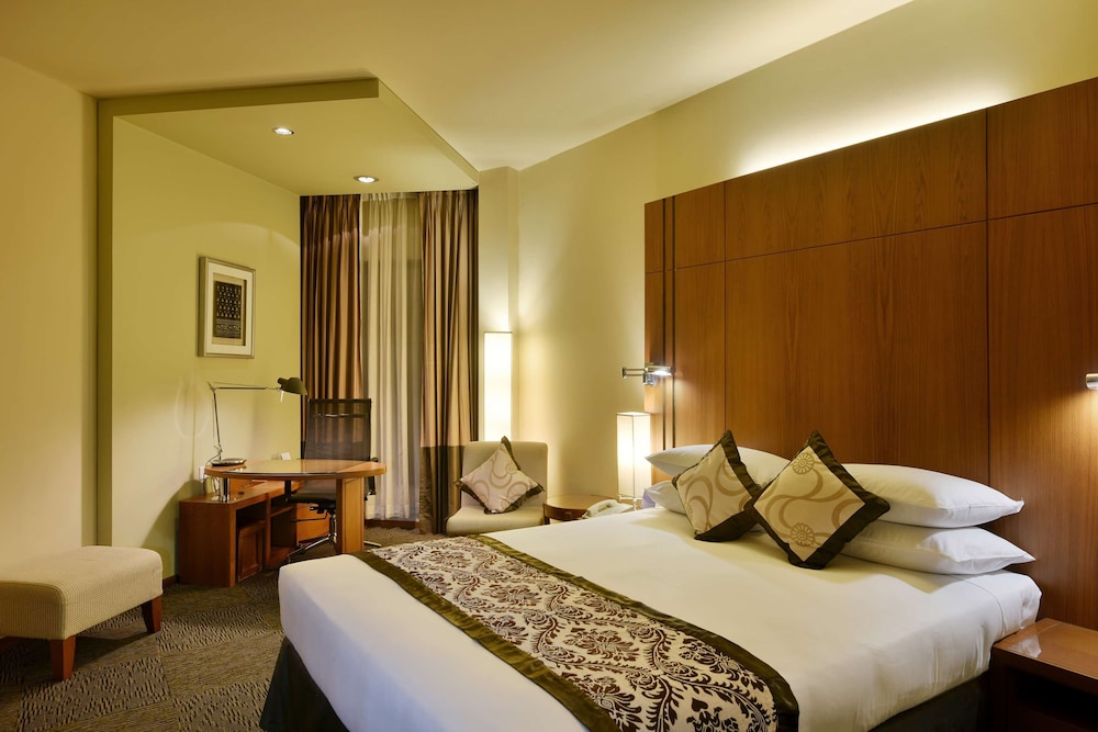 Radisson Blu Dhaka Water Garden 20/83