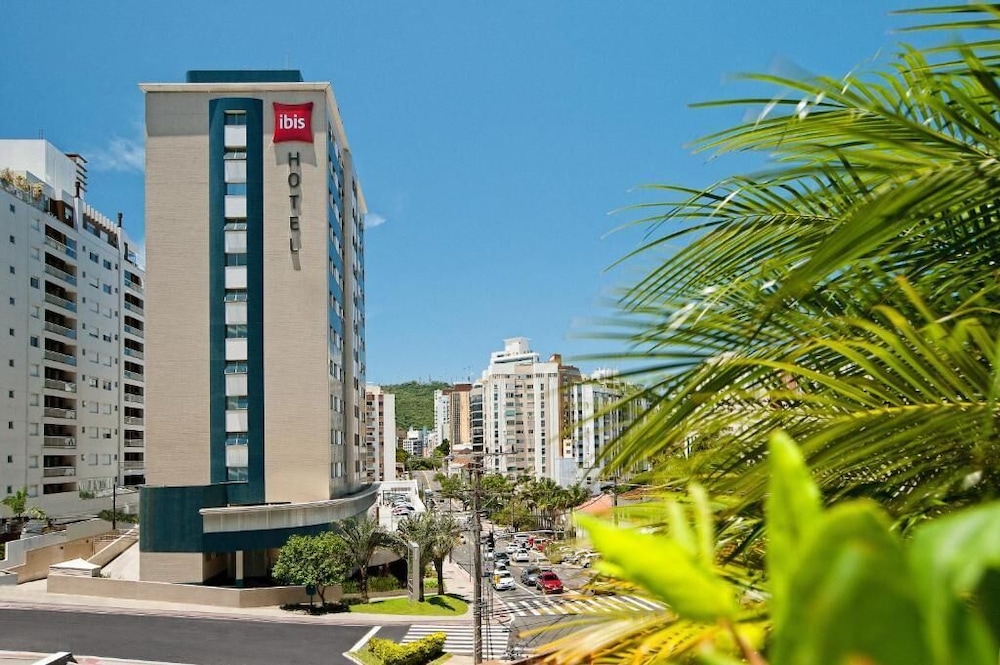Ibis Florianopolis 61/65