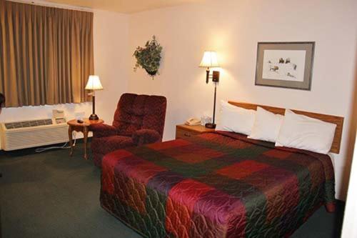 Colstrip Inn and Suites 19/44