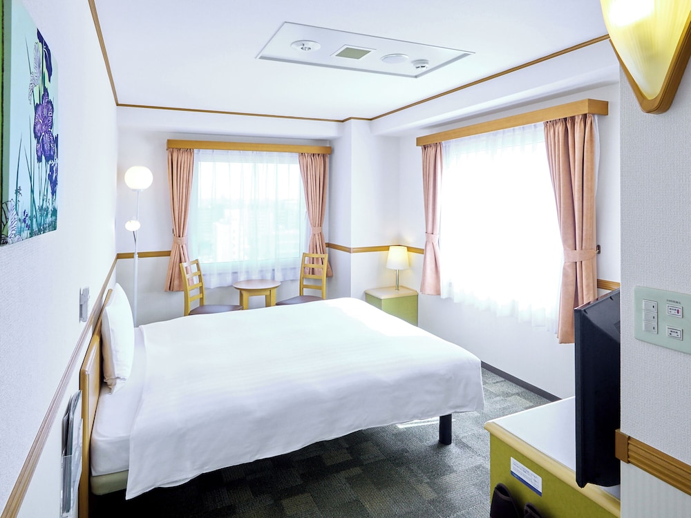 Toyoko Inn Shonan Hiratsuka Eki Kita Guchi No 1 12/39