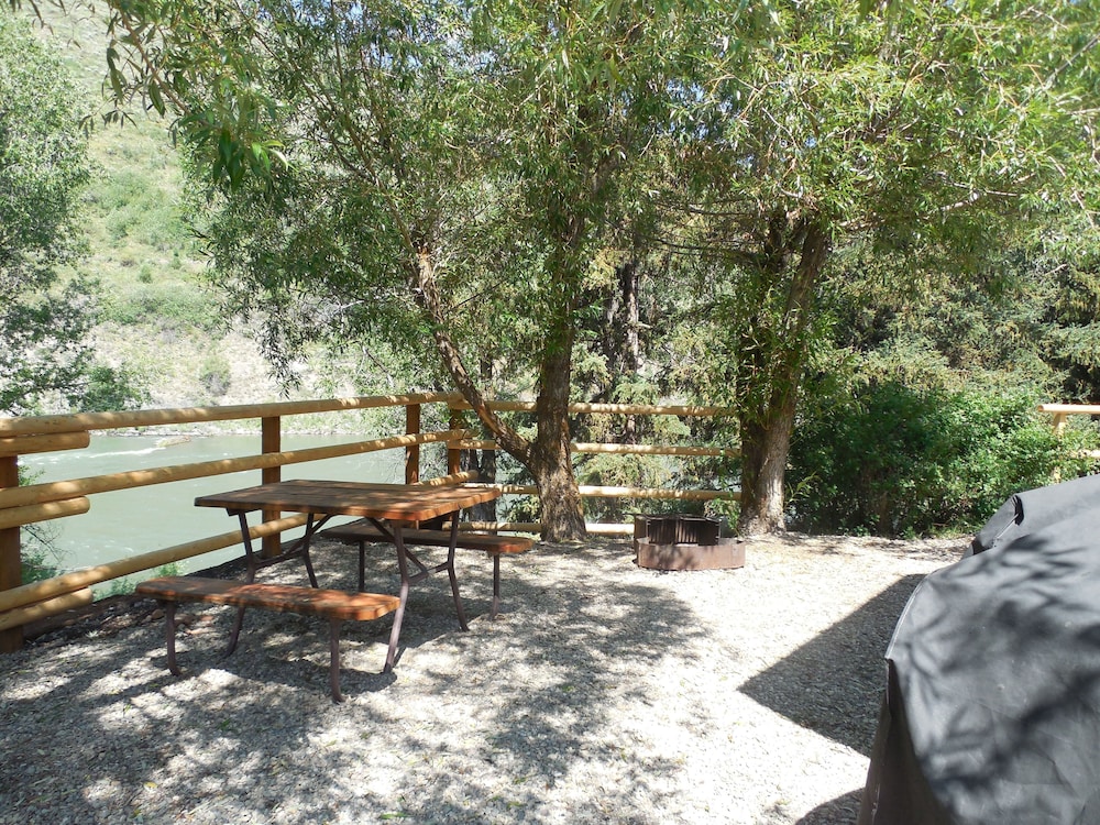 Snake River Park KOA and Cabin Village 11/63