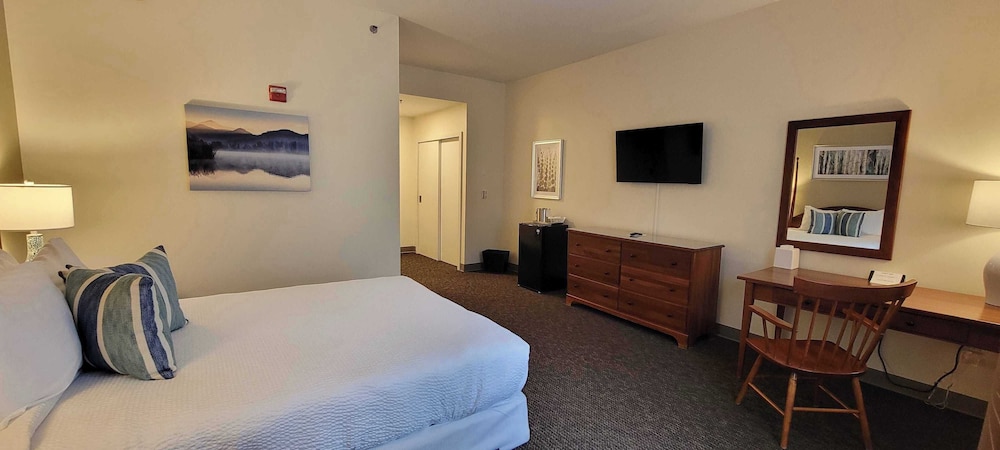 Warren Conference Center and Inn 12/59