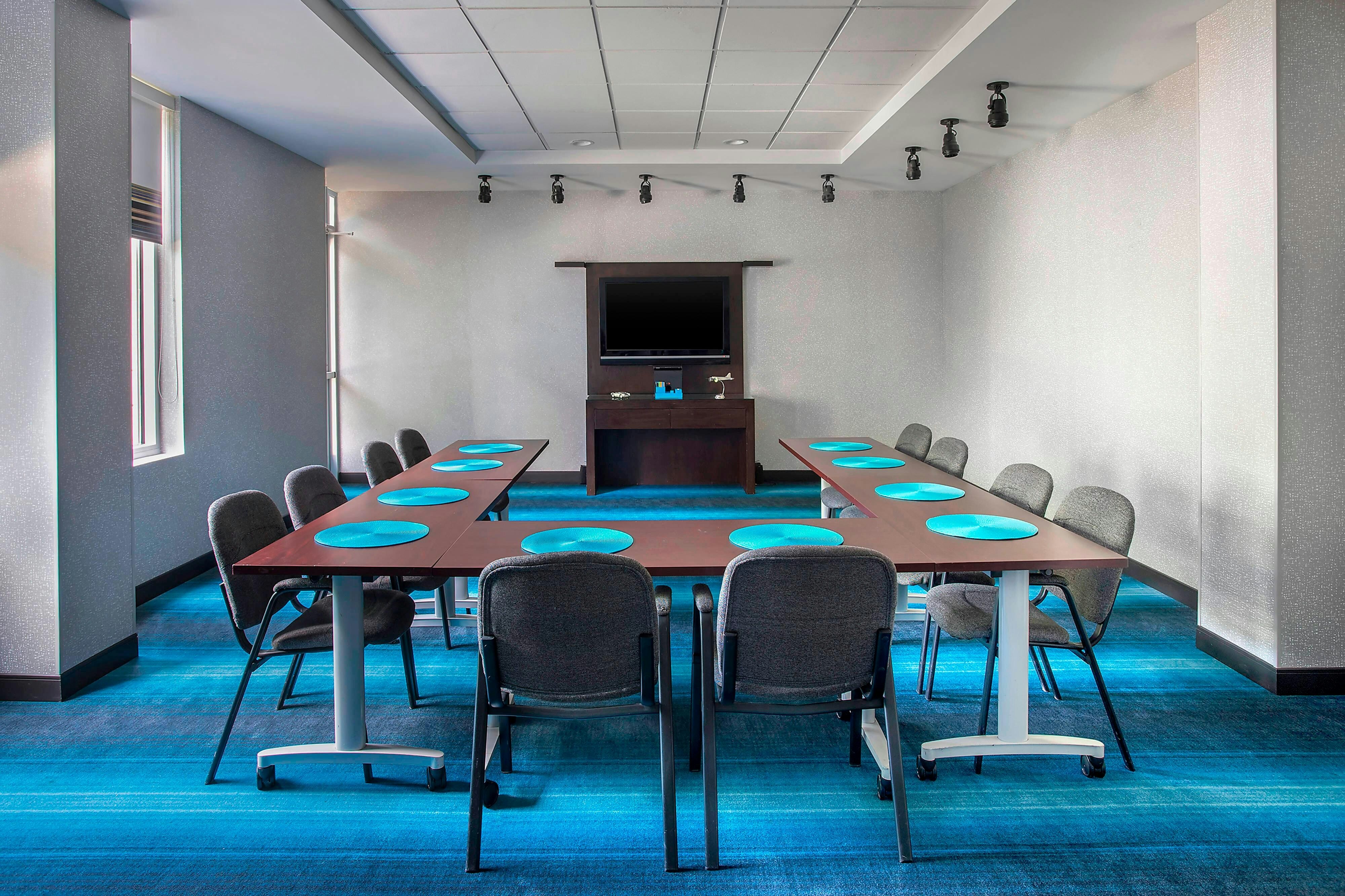 Aloft Nashville-Cool Springs 16/19