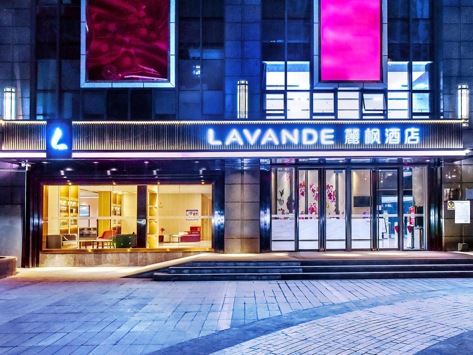 Lavande Hotel (Chongqing Nanping Pedestrian Street, Gongmao Metro Station) 10/53