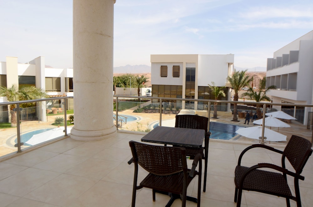 Public Security Hotel & Chalets 35/39